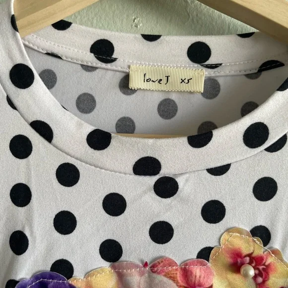 #1 Love J white polka dot sassy T-shirt - Picture 3 of 4